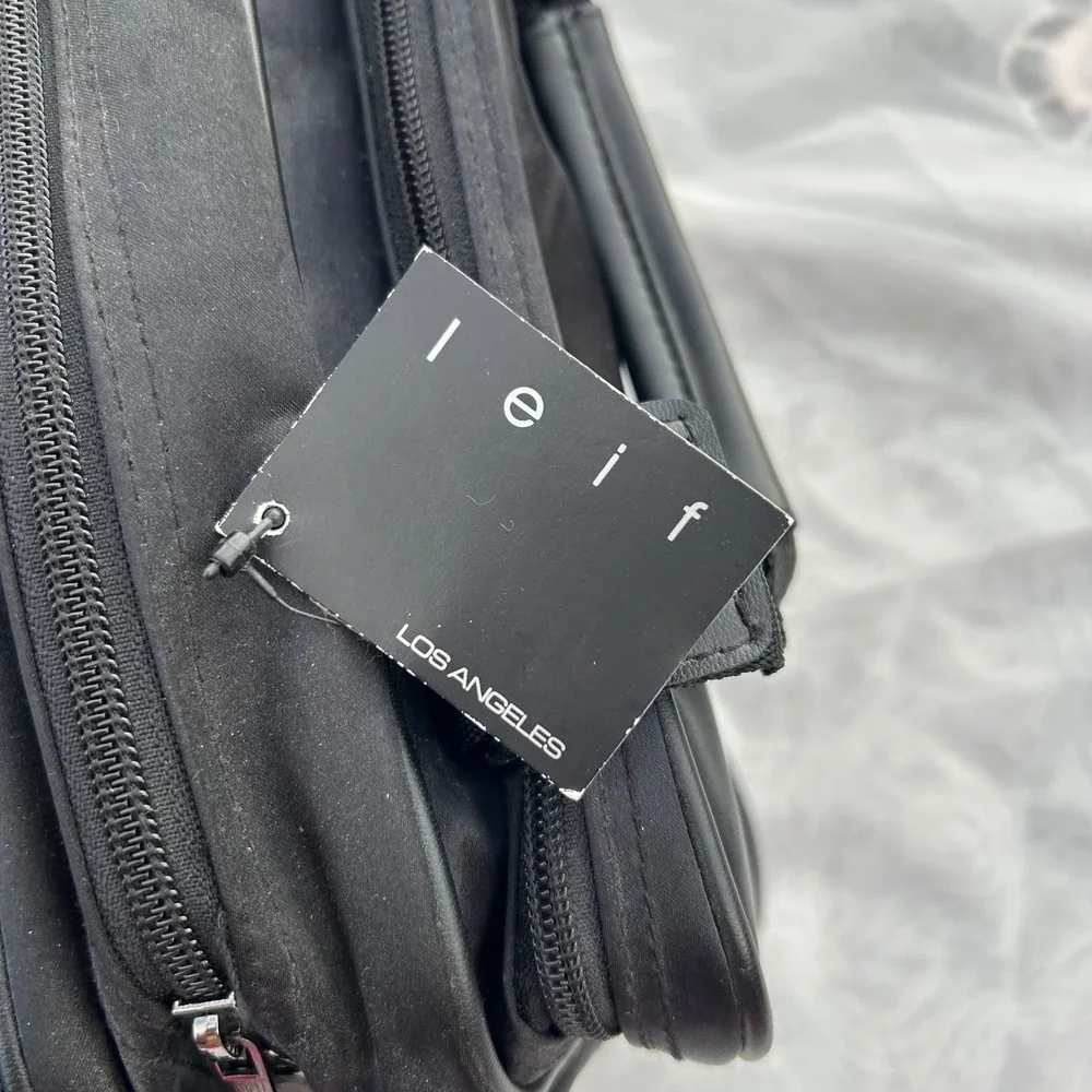 Leif Los Angeles Messenger Bag Black Multi Compartment Techwear Minimalist‎